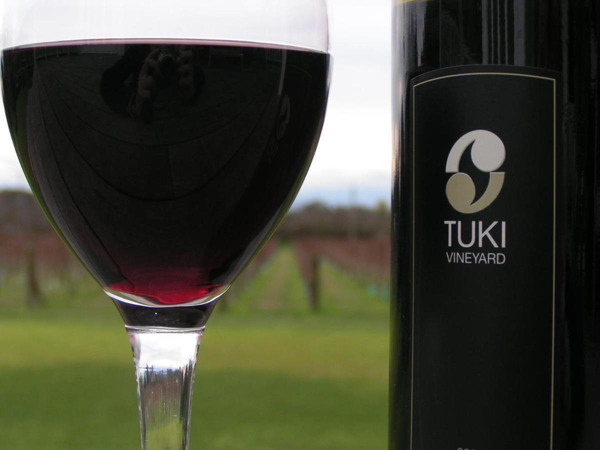 Tuki Vineyard Cottage Havelock North Dış mekan fotoğraf